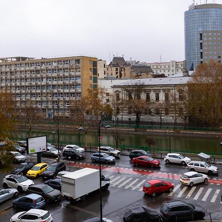 Old City Deluxe Apart - River View ! Bucarest Extérieur photo